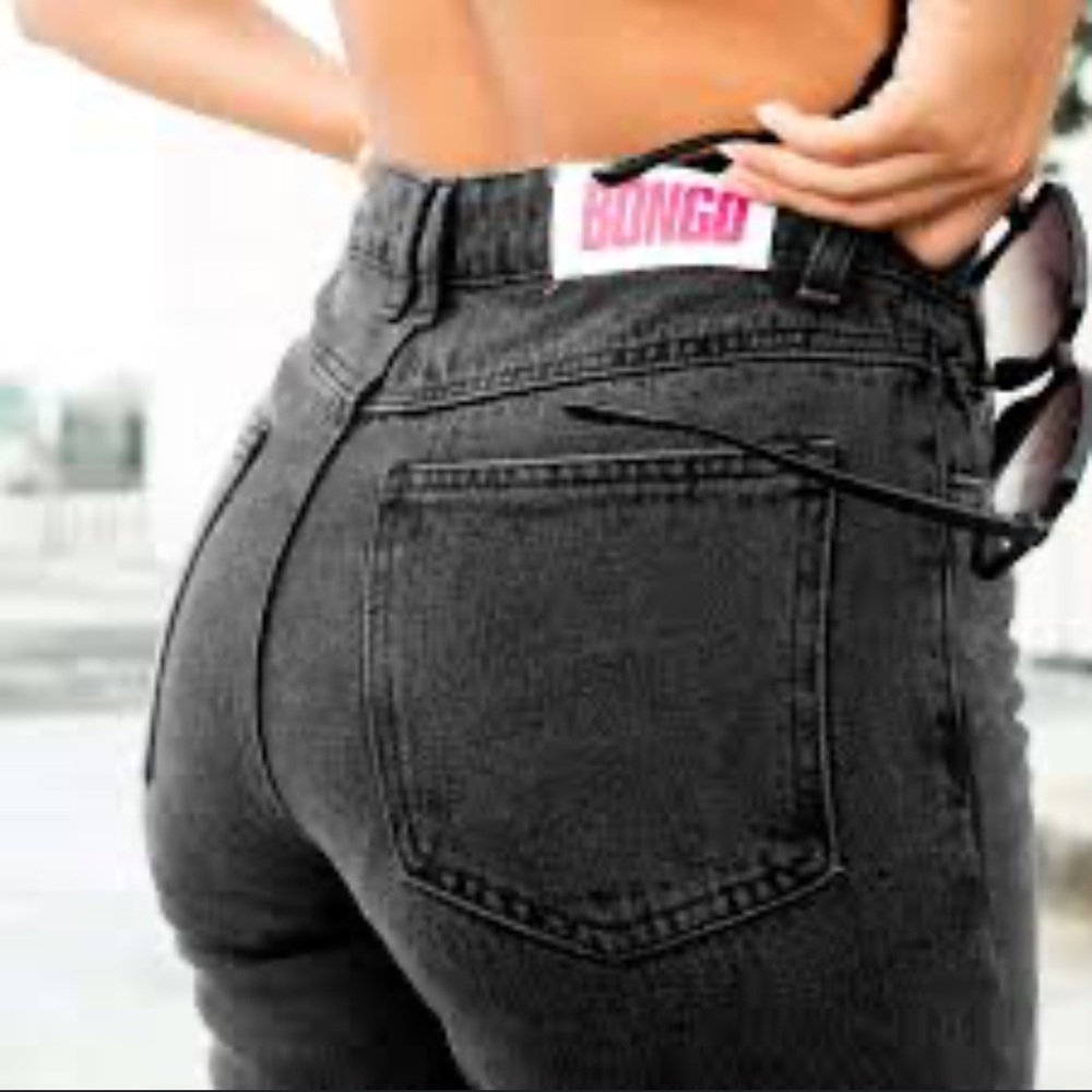 Bongo x Forever 21 90’s Black High Wasted Jeans Size 27